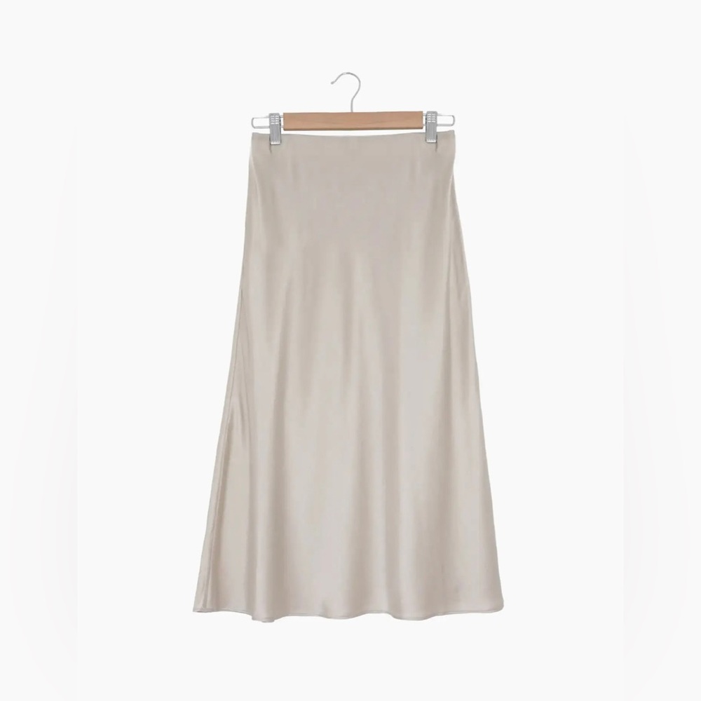 Quince 100% Washable Silk Skirt ✨NEW✨